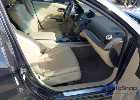 2015 Acura Rdx z USA, uszkodzony, nr VIN 5J8TB4H31FL024961